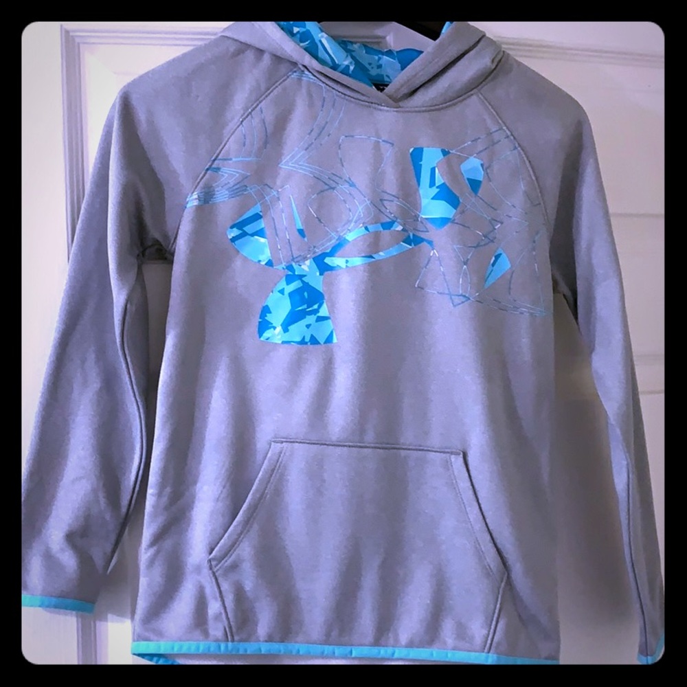 Youth girl Under Amour active wear